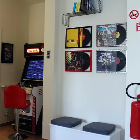 Epi House Splendido Attico Vicino Al Centro E Al Mare アパート