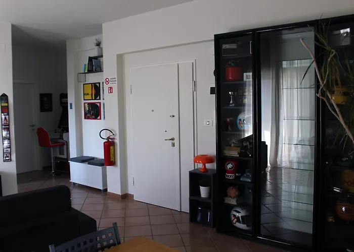 Epi House Splendido Attico Vicino Al Centro E Al Mare * ペスカーラ