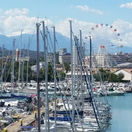 Epi House Splendido Attico Vicino Al Centro E Al Mare Πεσκάρα