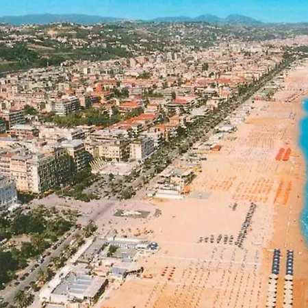 Epi House Splendido Attico Vicino Al Centro E Al Mare Apartment *