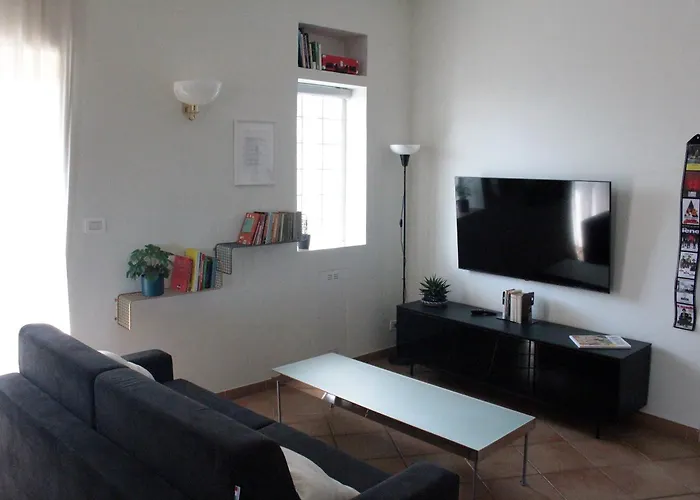 Apartment Epi House Splendido Attico Vicino Al Centro E Al Mare